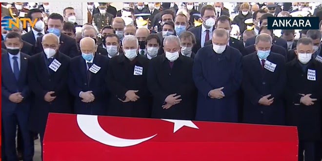 Leyla8Yekta's tweet photo. #uzmançavuşlarmilletingönlünde 

Tarih Yazıp , Tarih Olan Kahraman Uzman Çavuşlara KADRO Helaldir.

@RTErdogan 
@dbdevletbahceli 
@mustafaelitas 
@yilmaz_ismet58 
@erkanakcay45 

 #SıraUzmanÇavuşaKadro https://t.co/Bht9fECVXj