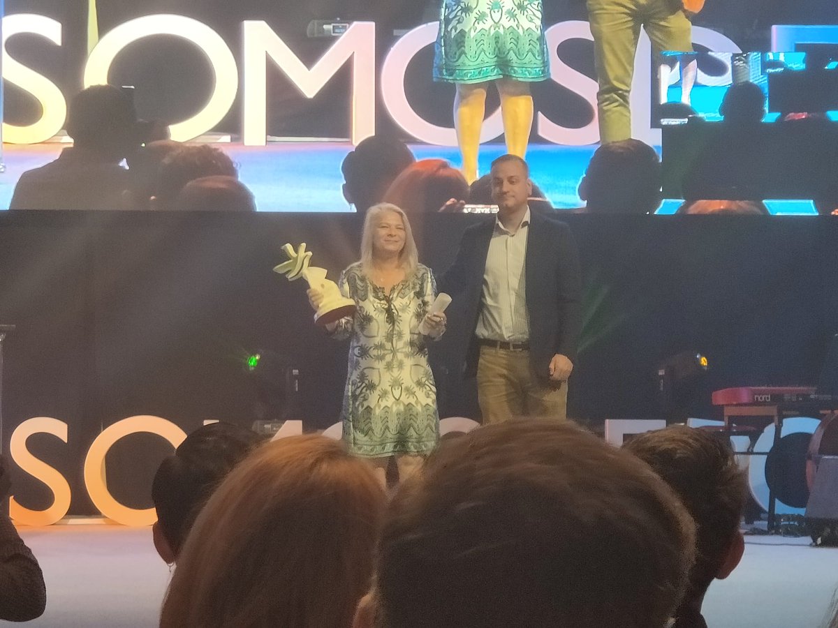 Es un orgullo para nosotras recibir este premio y que nos consideren el club de referencia regional en el Fútbol femenino.

¡Seguimos creciendo!

⚽💚🤍⚽
#Ahoraeselmomento 
#CPCFem