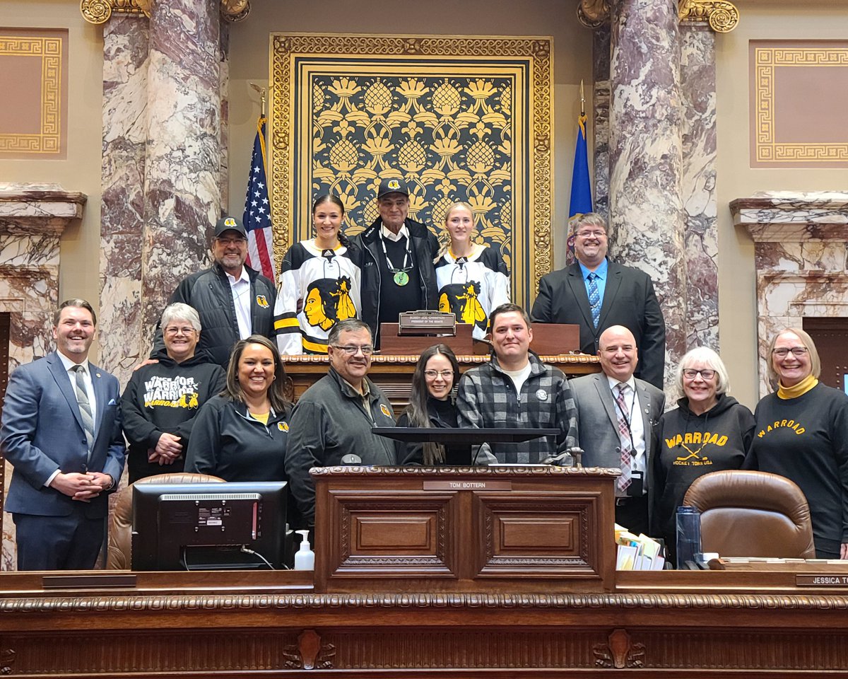 WarroadS's tweet photo. Thanks to some great Warroad Warrior supporters for traveling to St. Paul today. @henryboucha @RepJohnBurkel @Senmarkjohnson https://t.co/DBWQ55pbnx