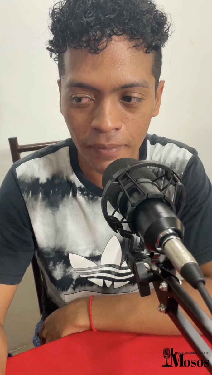 LosMosos4's tweet photo. Ya está disponible el capitulo 3 de tu podcast favorito‼️ En este episodio hablamos sobre las teorías conspirativas más descabelladas y una que otra llevada a la vida real. Que lo disfruten❤️ #podcast #comunicación  https://t.co/tvKKACbviX https://t.co/EprwwYYXfV