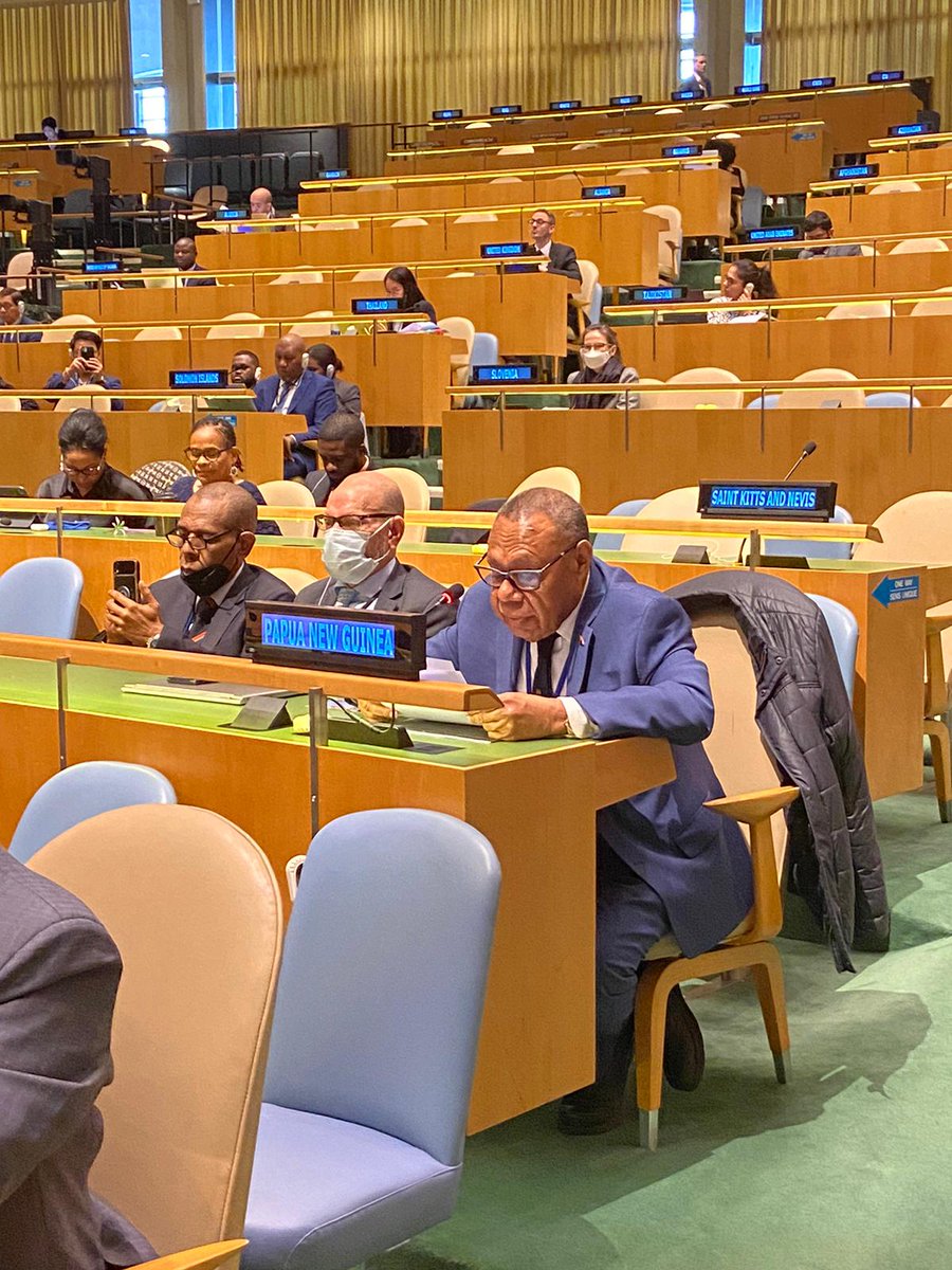 FSarufa's tweet photo. A successful and historic day, from Vanuatu's leadership, supported by Pacific States and 132 UN members, over two-thirds majority, paving the way for  General Assembly's unprecedented and resounding consensus for an ICJ Advisory Opinion on climate change. https://t.co/S9PPRmykYt
