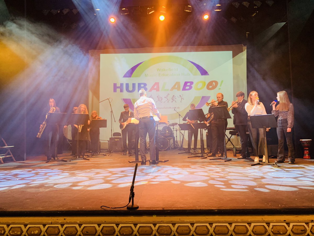 WakefieldMusHub's tweet photo. A BIG thanks to everyone that performed at @trwakefield yesterday evening! Hopefully the Hubalaboo concert shouted out that music is for everyone whatever their age or background. Many thanks to all that attended and to @WakefieldMayor &amp; @ABalchin1 for the continued support. https://t.co/BeC4VN0cxZ