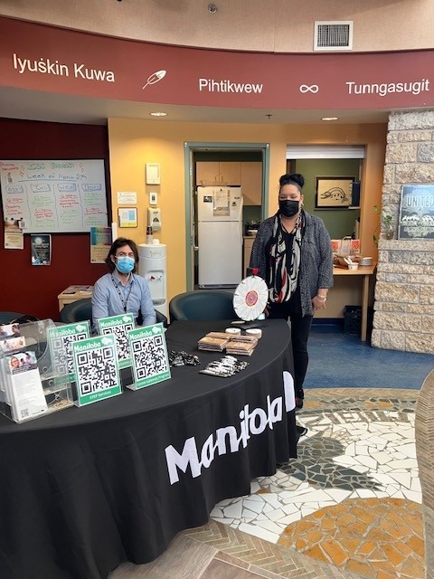 accessuofm's tweet photo. This afternoon, #AccessUM students  explore their options at the Mini Indigenous Career Fair in Migizii Agamik at @umanitoba.  #UMIndigenous https://t.co/4qP0arS2Au