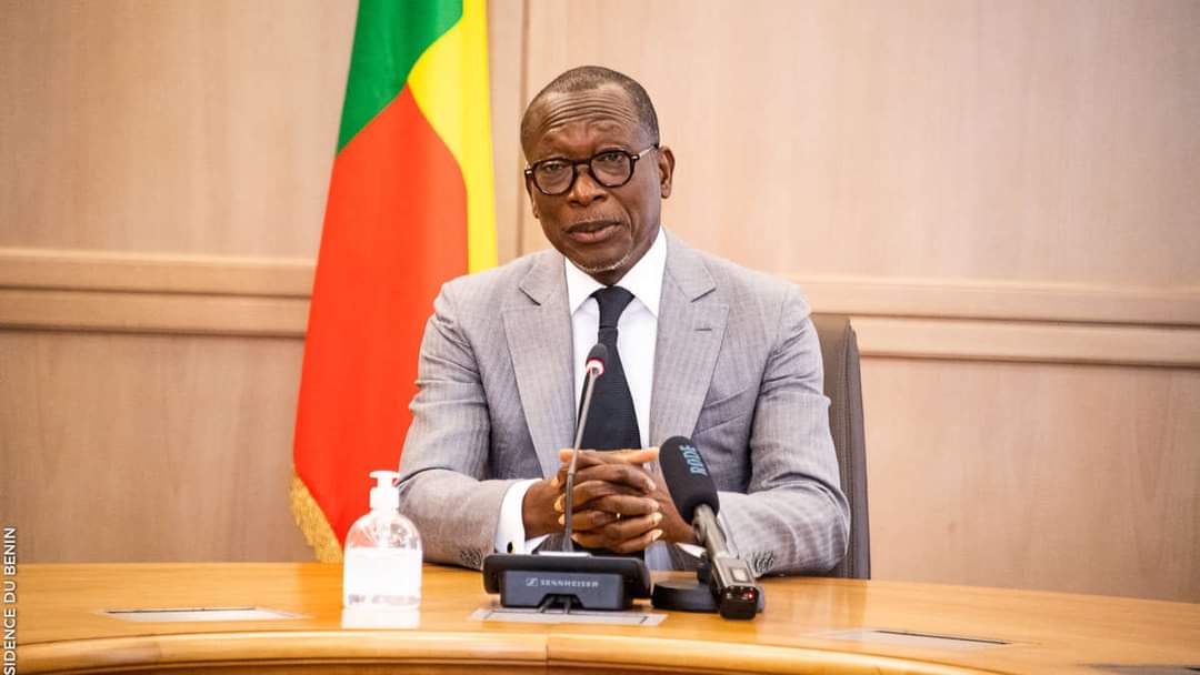 LegalMag's tweet photo. #Bénin ��🇯 : En prévision de la mise en application de la #Loi n°2022-38 du 03 janvier 2023 fixant le régime des Zones économiques spéciales #ZES, prévue à compter du 1er avril 2023, le Gouvernement a adopté un total de Six (6) Décrets portant mesures d'application de ladite Loi. https://t.co/KBDWKjD9aO