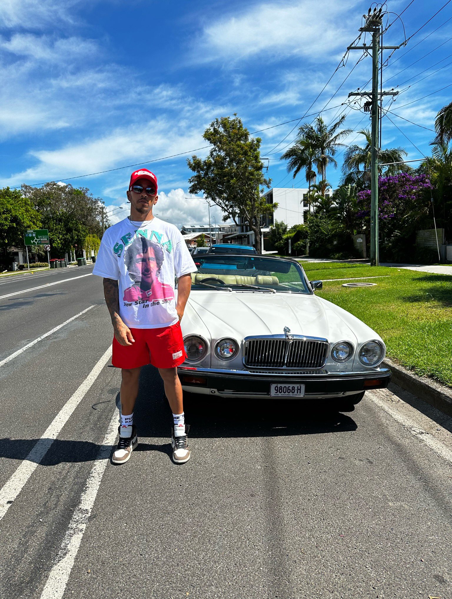 Lewis Hamilton on Twitter: "🛬🇦🇺 https://t.co/0iVKguqJo4" / Twitter