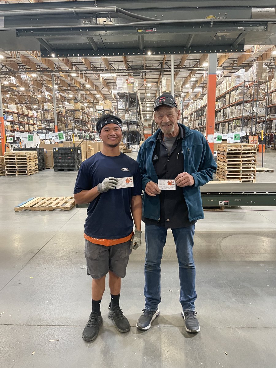 ⁦<a href="/KC_8617/">Kelly Clark</a>⁩ ⁦<a href="/StephFerrellTHD/">Stephanie Ferrell</a>⁩ ⁦<a href="/FaryalAhmed20/">Faryal Ahmed</a>⁩ ⁦<a href="/TCampHD/">Troy Campbell</a>⁩ ⁦<a href="/AlynBowman/">Alyn Bowman</a>⁩ Outstanding job on reporting immediately a weird noise coming from the conveyor belt associate Cyril and associate Roger from maintenance both of them placing safety first👏🏼👏🏼💯