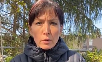 PBIcanada's tweet photo. BREAKING: The RCMP community-industry response group (C-IRG) is conducting a raid on Wet’suwet’en territory. Five people reportedly arrested. A compilation of social media updates at: https://t.co/z39a7CwlOn #AbolishCIRG https://t.co/jtOTJhTOvw