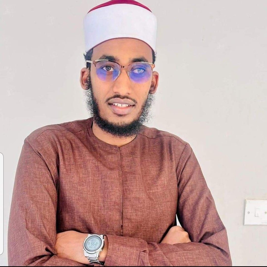 Sheikh_Busuri's tweet photo. #NewProfilePic https://t.co/4DVAB8JfIf