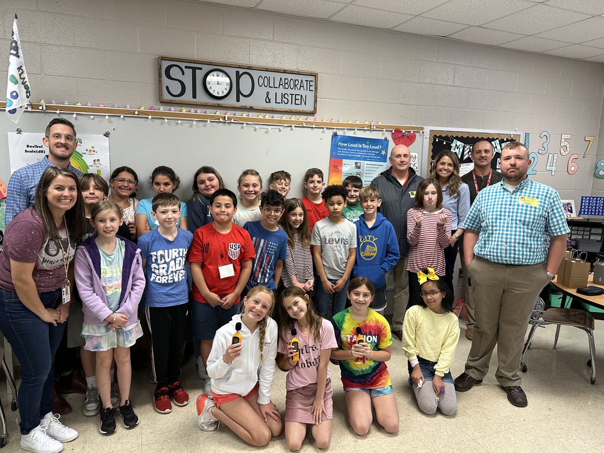 Mr.Clapp's Class tweet media