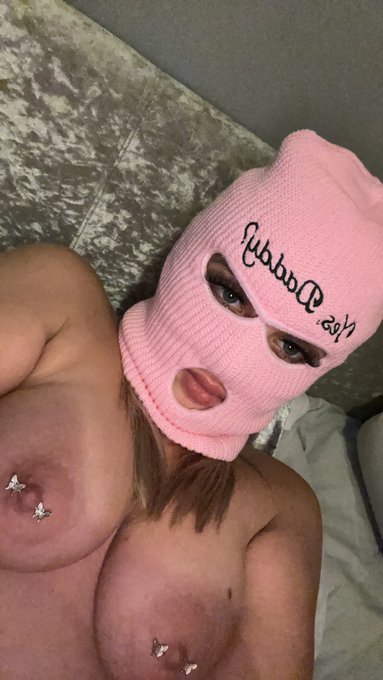 Who likes small titties?😏 #fanvue #onlyfans #onlyfansgirl #titties #boobs #pawg #thick #thicc #gonebad<a href="/tag/fanvue"class="tags">#fanvue</a><a href="/tag/onlyfans"class="tags">#onlyfans</a><a href="/tag/onlyfansgirl"class="tags">#onlyfansgirl</a><a href="/tag/me"class="tags"><span>#me</span></a><a href="/tag/curvy"class="tags"><span>#curvy</span></a><a href="/tag/thick"class="tags"><span>#thick</span></a><a href="/tag/mask"class="tags"><span>#mask</span></a><a href="/tag/piercing"class="tags"><span>#piercing</span></a><a href="/tag/freethenipple"class="tags"><span>#freethenipple</span></a>