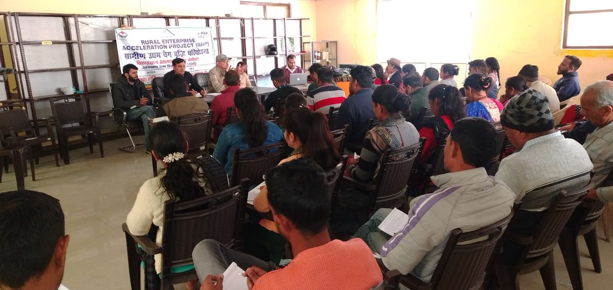 pandeyarchit23's tweet photo. Today one day orientation/Training with 13 ILSP - LC ( REAP ) Nainital @basava_ias @REAPNainital @CdoNainital @REAPUttarakhand https://t.co/q8Fle1N3Mf