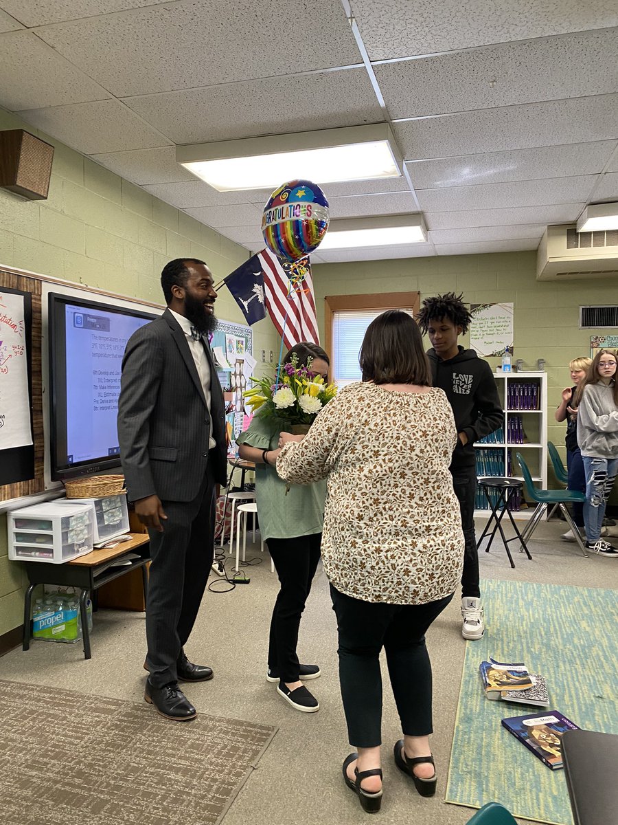 SandersMiddle55's tweet photo. Who rocks @SandersMiddle55? It’s our very own Mrs. Courtney Coffey. She is a rockstar math teacher in Montessori! She has been selected as the 2023-2024 Teacher of the Year! #RocknLearn @864Dawkins_ @LCSD55 @loveSCschools https://t.co/SZZWfvyaP6