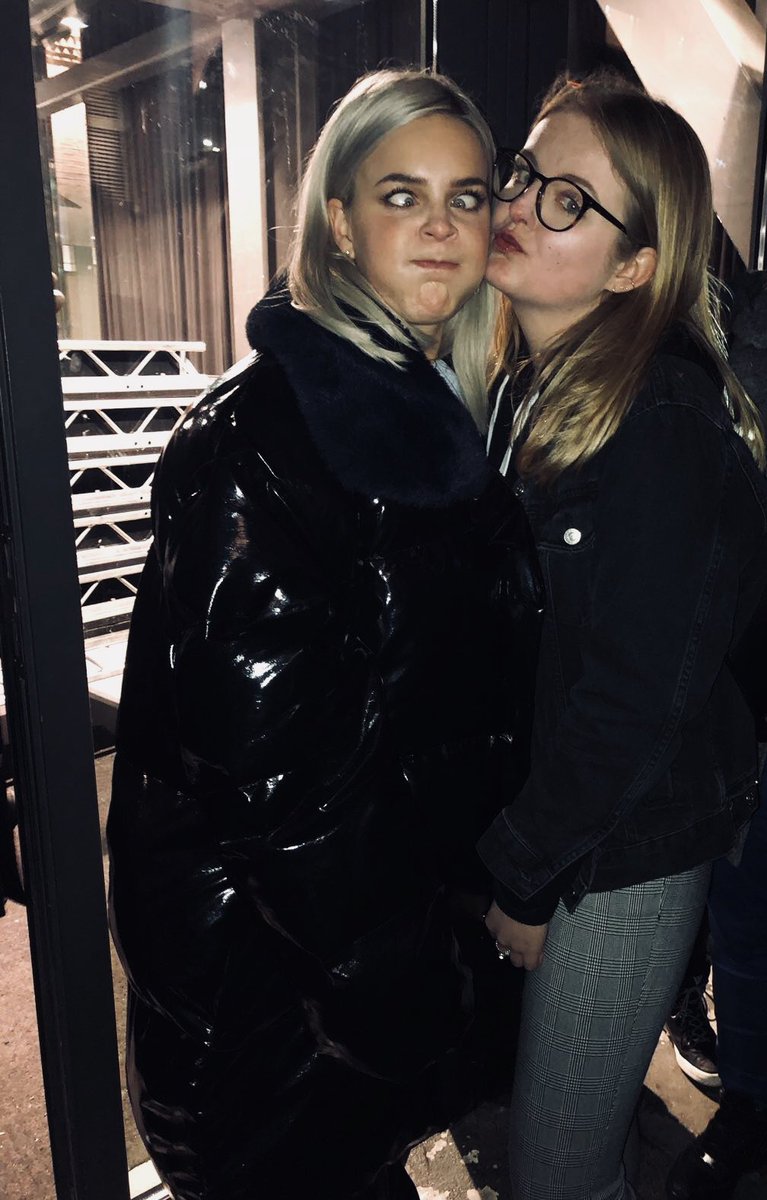 5 years ago since this day 💗 Was so high I can’t remember anything from the concert haha