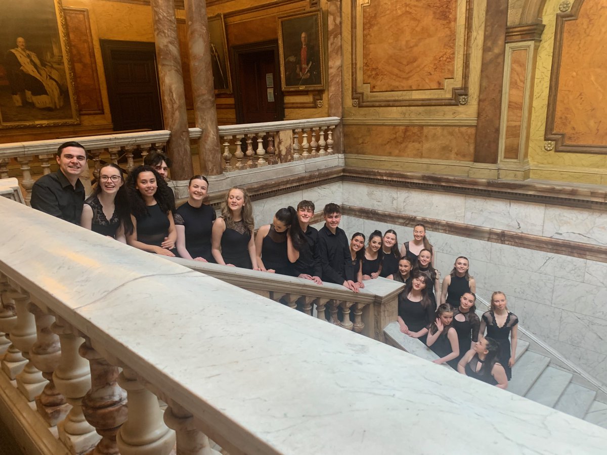 EdIS Glasgow (@edisglasgow) on Twitter photo Just wow! Our wonderful young people studying musical theatre <a href="/DanceSchoolScot/">The Dance School Of Scotland</a> in <a href="/KnightswoodSec/">KSS</a> . Thank you so much for performing this evening to our <a href="/EUROCITIES/">Eurocities</a> visitors with the ever amazing <a href="/GrahamDickie59/">Papa D</a> . You were inspiring - singing songs of #Light Just wow! Our wonderful young people studying musical theatre <a href="/DanceSchoolScot/">The Dance School Of Scotland</a> in <a href="/KnightswoodSec/">KSS</a> . Thank you so much for performing this evening to our <a href="/EUROCITIES/">Eurocities</a> visitors with the ever amazing <a href="/GrahamDickie59/">Papa D</a> . You were inspiring - singing songs of #Light