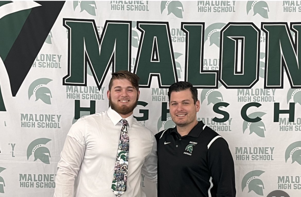 MaloneySpartans's tweet photo. Congratulations to Sean Finn who was awarded today with an academic scholarship from The Doc Boisoneau Northern Connecticut Chapter of the National Football Foundation &amp; College Hall of Fame. Sean will be recognized at the Aqua Turf on May 21st.
@nffnorthct @sportsRJ https://t.co/efOOHMJSpl