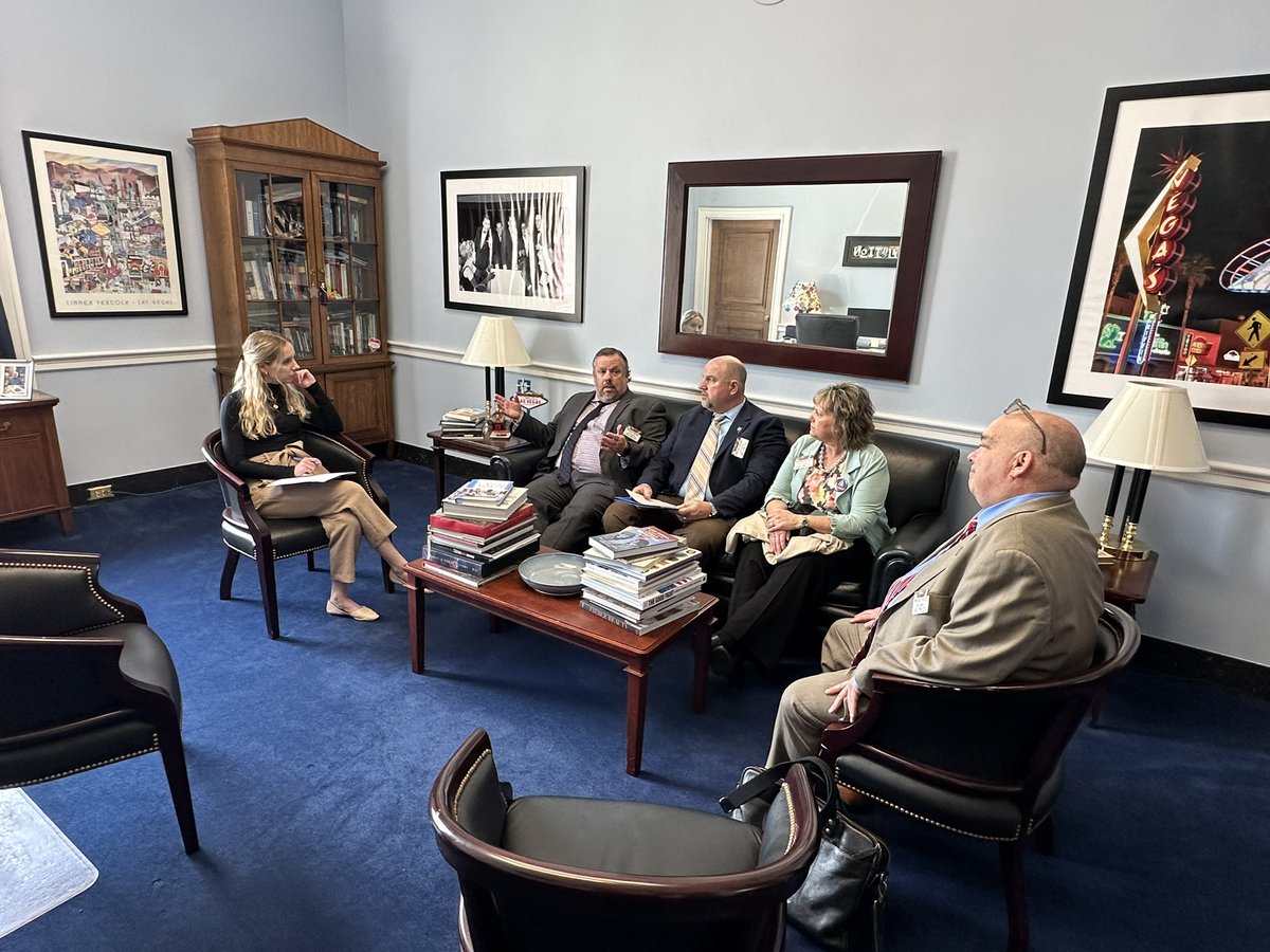 NASANevada's tweet photo. Your reps working for you! Thank you @repdinatitus! Advocacy for mental health supports for kids &amp; ALL educators &amp; teacher recruitment/retention efforts in NV &amp; U.S.! #PrincipalsAdvocate @NevadaReady @NASSP @NAESP @CoachBellow @RonPoland5 @wyogirl89 @PrincipalGCole @BooneKeith https://t.co/7au32032yl