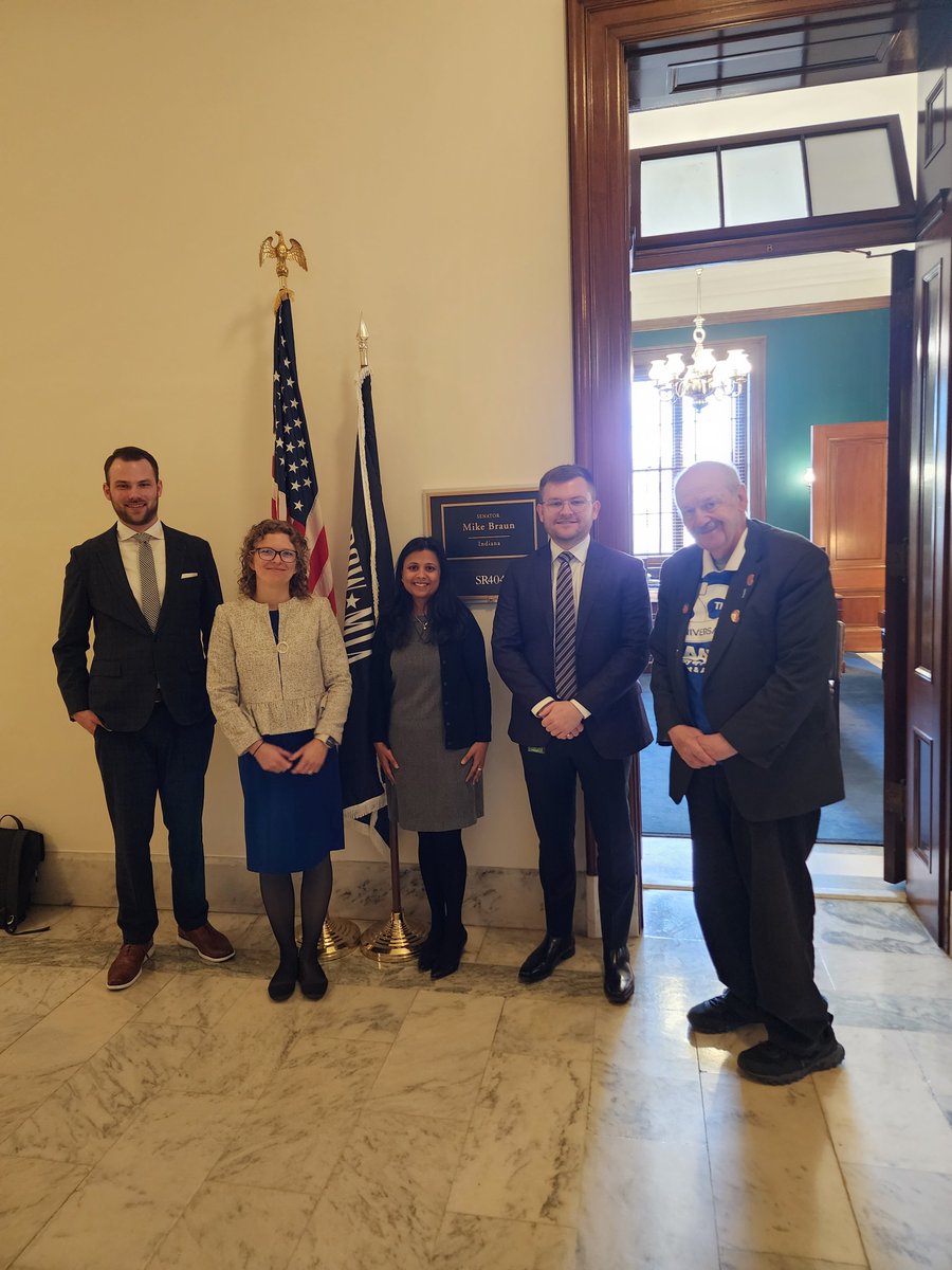 @KidneyPatients Thank you,  for meeting with myself and #KidneyAdvocates from Max Selter of @SenatorBrauns office @KidneyPatients & @ASNKidney on the 11th Kidney Health Advocacy Day to discuss funding kidney health innovation and research!
#KidneysOnTheHill, #AAKPforPatients