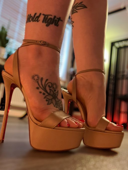The latest addition to my Louboutin collection 😍   I absolutely adore them&hellip; Thank you @SlaveG19 ❤️ https://t