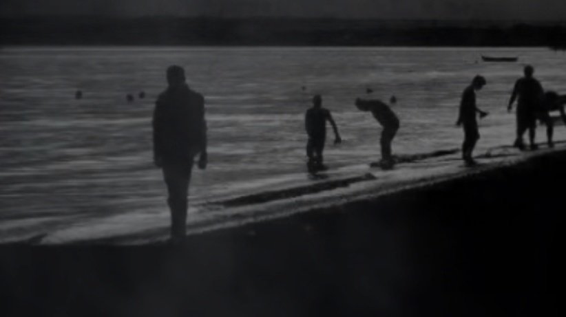 BURAKBERKAYGul1's tweet image. #Dünyayı  seyrederken ,,
" Öğrendiğim  birşey  #varsa ,,
O da  #insanların ...!
'' Göründüğü  gibi  #olmadıklarıdır..."

Huzura ersin gecemiz 🤲
         #Geceyesonsöz