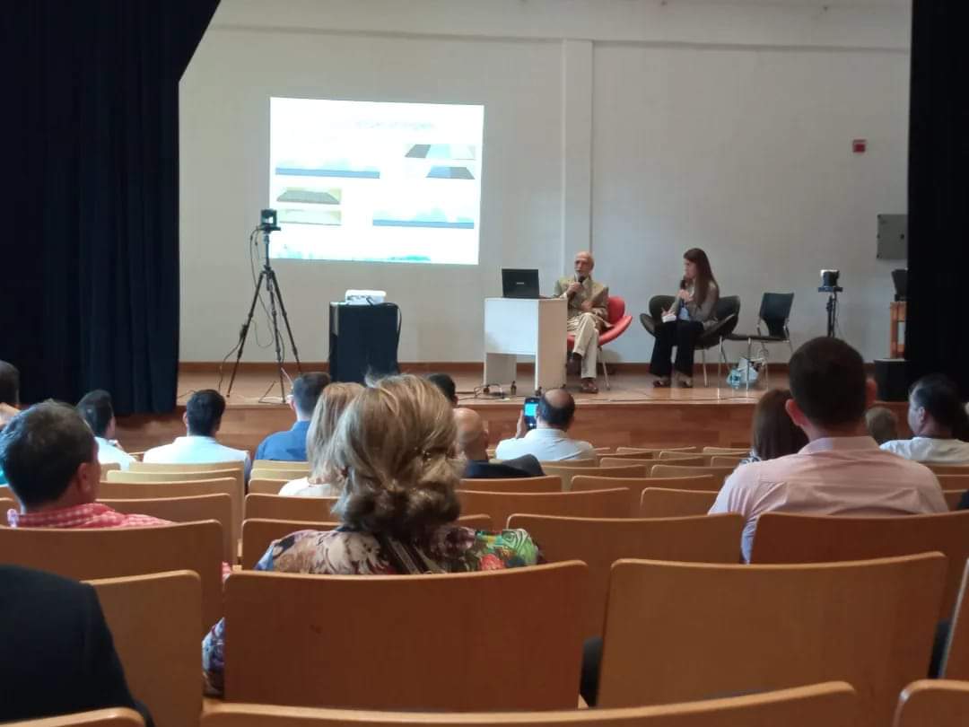 CCMisiones's tweet photo. Presentes en la inauguración de la planta de #MACOMA en @PIIPmisiones junto a Hashem Akbari, Premio Nobel de la Paz como autor colaborador del @IPCC_CH.

Luego lo acompañamos en su disertación "Paso gigante hacia la mitigación del Calentamiento Global".

#AcciónClimáticaMisiones https://t.co/TSbEtjby1q