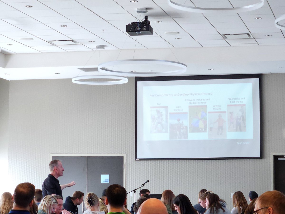 Great presentation from Drew Mitchell from <a href="/SportForLife_/">Sport for Life</a> at <a href="/phesaskatchewan/">PHE Saskatchewan</a> conference.  We can't accept the norm right now. We need to change it! #physicalliteracy #partnerscomingtogether