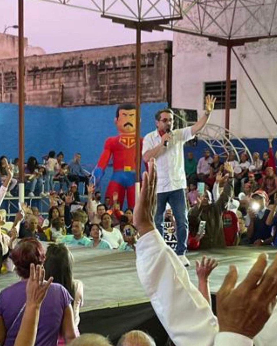 Ayer desarrollamos una actividad muy bonita en el municipio Guacara con nuestros hermanos y hermanas cristianas de todo el país. El evento contó con nuestro hermano <a href="/nicmaduroguerra/">Nicolas Maduro Guerra</a> quien funge como articulador de todo el tema religioso en el país ❤️🙏❤️
