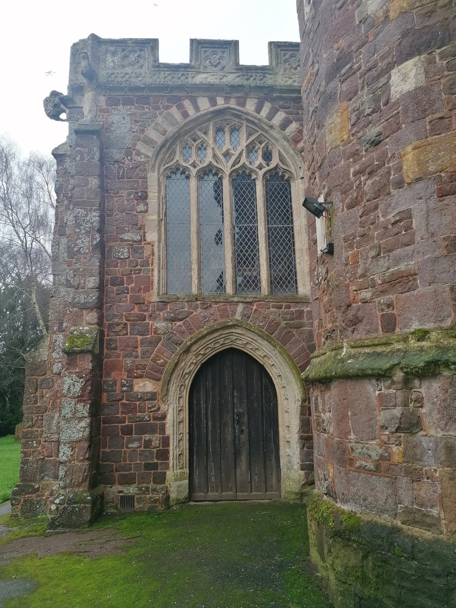 PeterJohnEmman2's tweet photo. #StAndrews #Cullumpton that I visited today. This is a fine example of #Purpendicular #Style 15th century. Featured in @simonjenkins4 excellent book. Only now 999 more to visit. @robertflute @simonjenkins4 @medieval @churches @ExeterCathedral https://t.co/QkmuZAlmtt