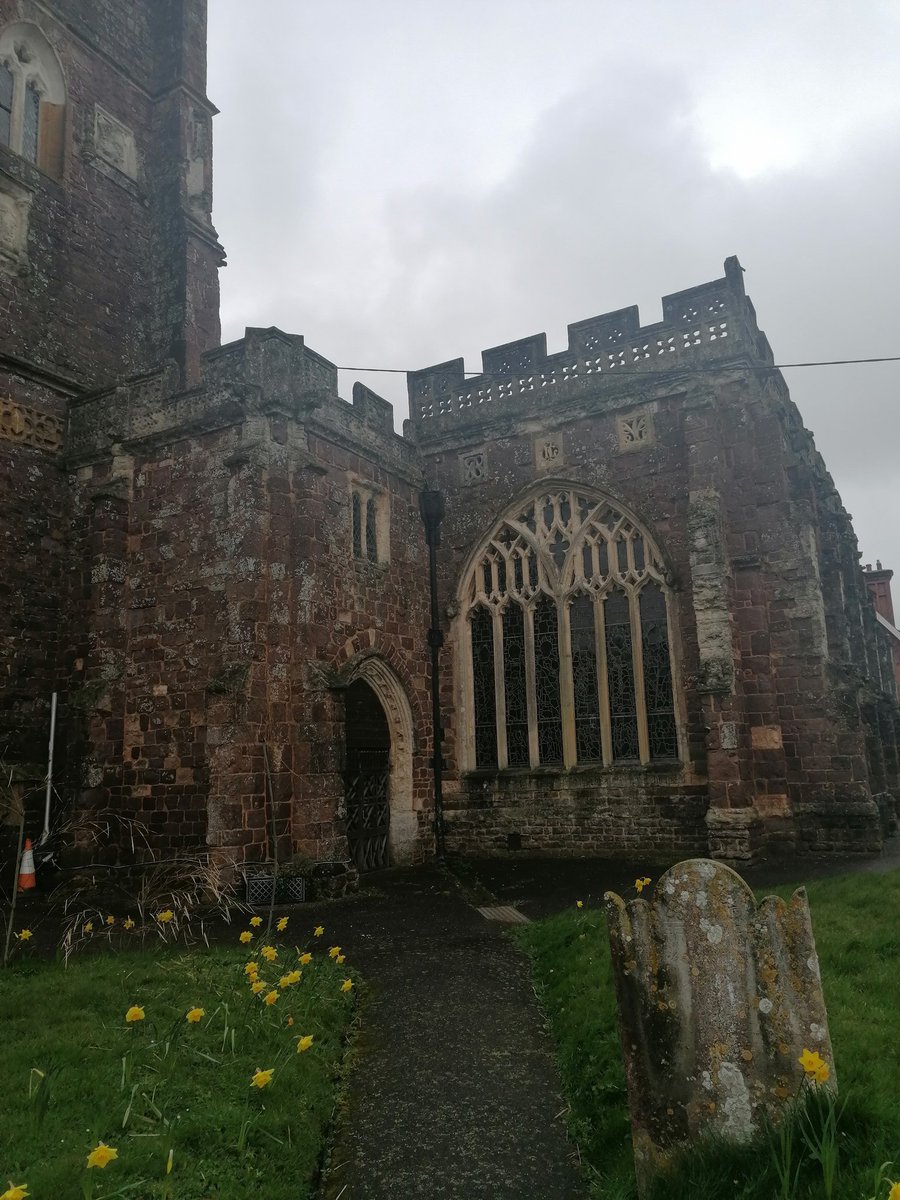 PeterJohnEmman2's tweet photo. #StAndrews #Cullumpton that I visited today. This is a fine example of #Purpendicular #Style 15th century. Featured in @simonjenkins4 excellent book. Only now 999 more to visit. @robertflute @simonjenkins4 @medieval @churches @ExeterCathedral https://t.co/QkmuZAlmtt