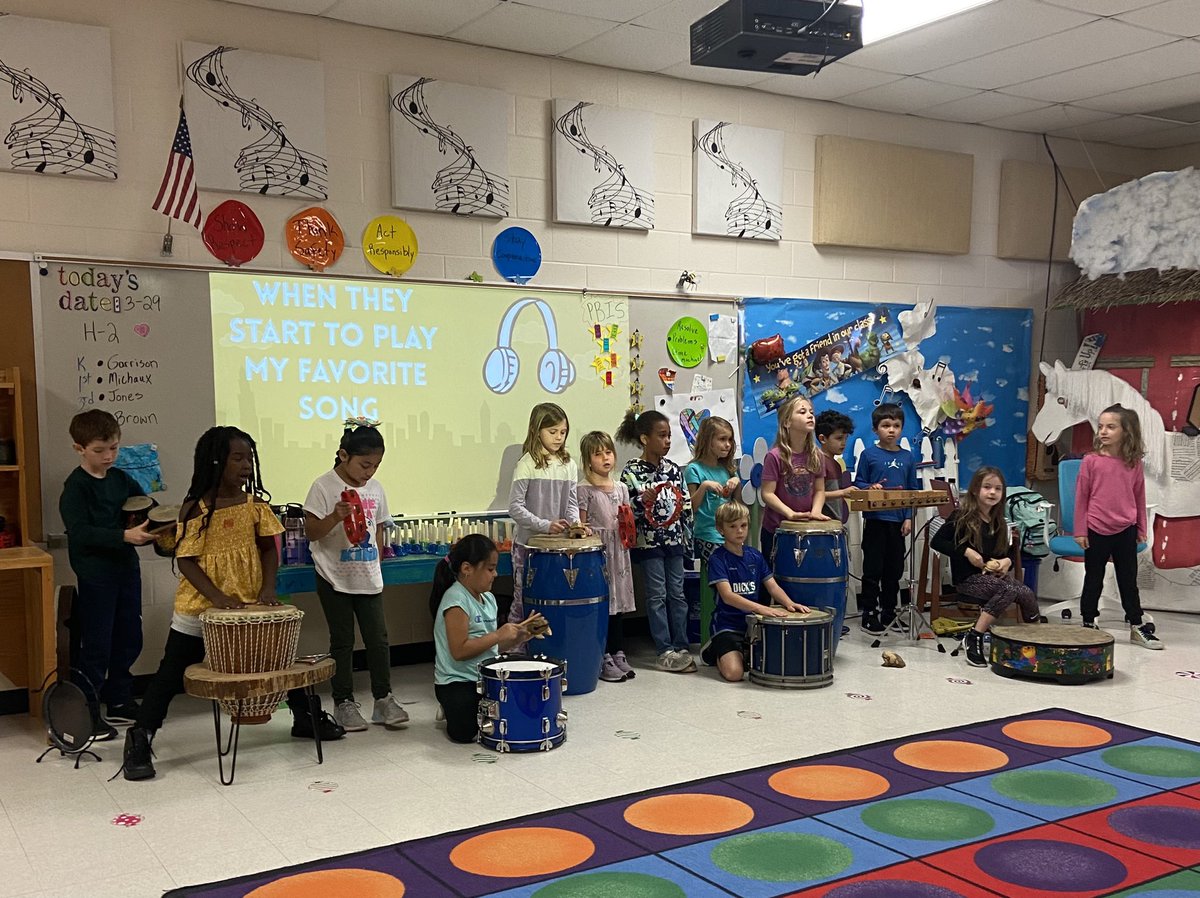 Practicing their song for the spring program. <a href="/MCPSsandcastle/">MCPS</a> #teammcps #brightertogether