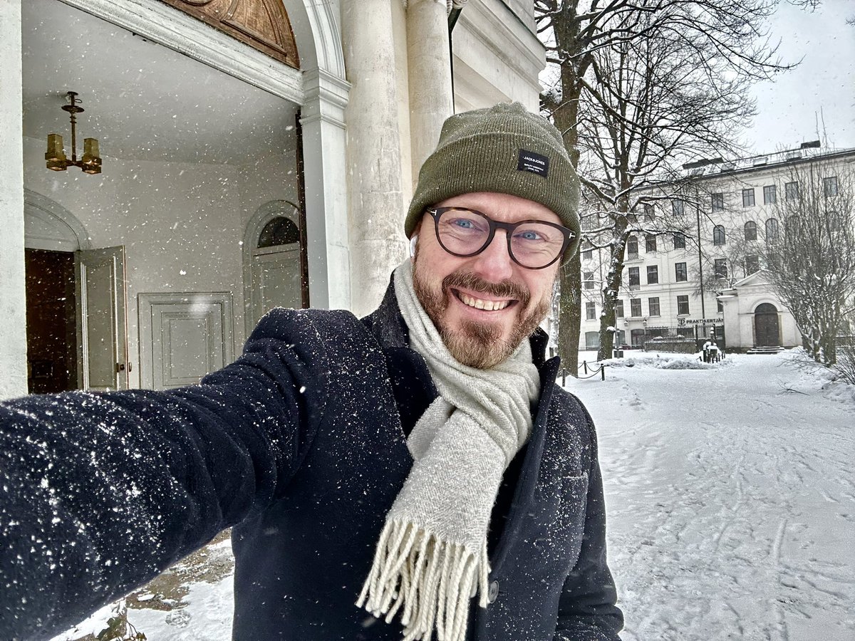 JanTPE's tweet photo. Second winterโฆ.seriously ๐คฃ
#WinterIsComing #whathappenedtospring #spring? #gay https://t.co/3NvDJf82Eg