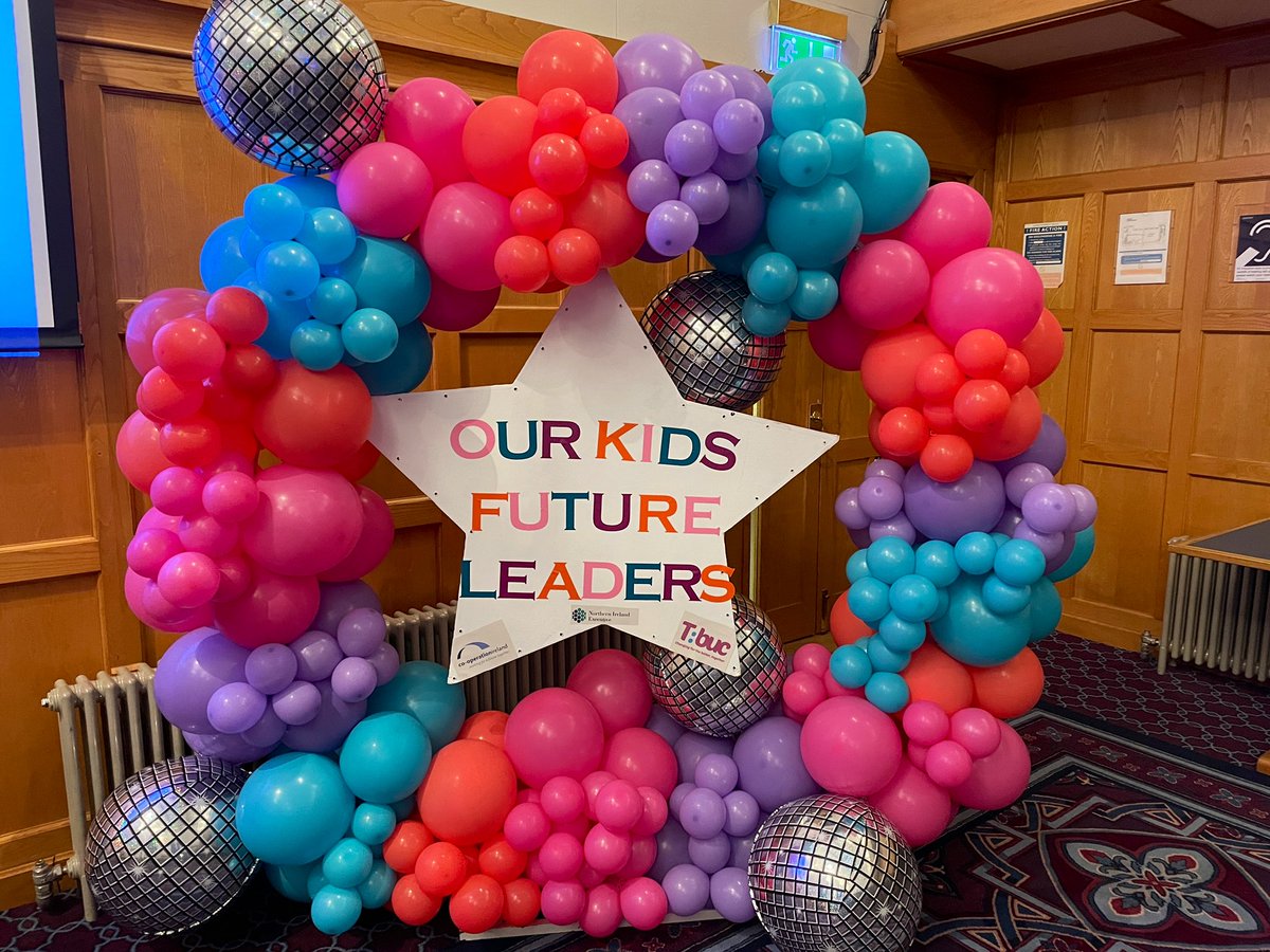 Tracybelfast1's tweet image. WD @Alternatives_RJ SB &amp;amp; @LORAGBelfast for the fantastic #TBUC project they delivered to young people in #DPass &amp;amp; #LOrmeau 

Some very articulate and confident kids who should be very proud of themselves 👏🏻 this is the way it should be 👌🏻 

👏🏻👏🏻@QUBelfast for their support 👌🏻