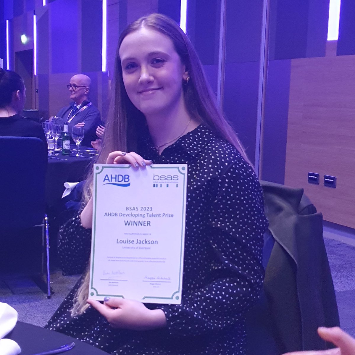 Congratulations to <a href="/LivUni_IVES/">Inst of Infection Veterinary & Ecological Sciences</a> student <a href="/louisepjackson/">Louise Jackson</a> for a great research talk discussing all things Joint Ill in Sheep! So good in fact she won the AHDB Developing Talent Award at <a href="/BSAS_org/">BSAS</a>!