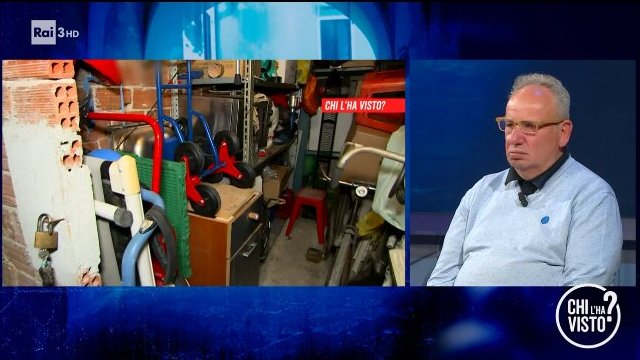 chilhavistorai3's tweet photo. Costretto a vivere di rifiuti per un presunto debito: In Quando era in Italia Rosalbino era stato costretto a vivere in cantina da persone che si erano installate in casa sua. “Non ho parole, abbiamo avvisato amici avvocati”, un cugino a #chilhavisto.

→https://t.co/gGD1ra9GoT https://t.co/ONixi33CB3