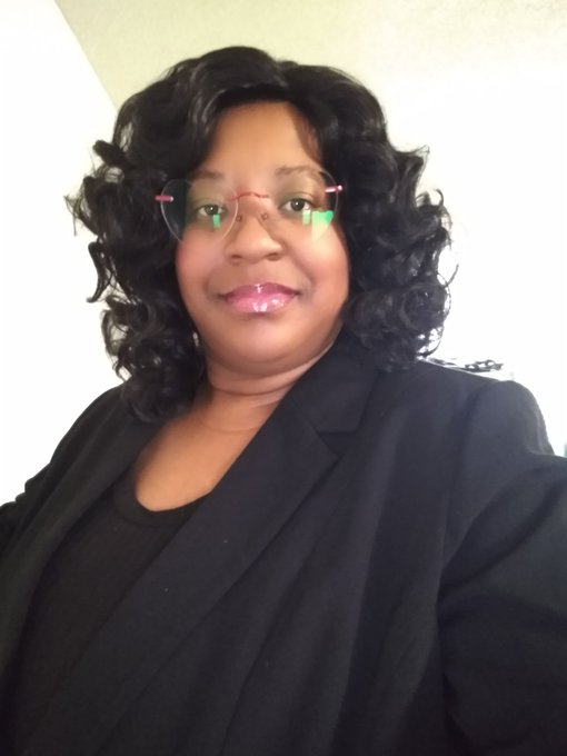 Interview time 😊 https://t.co/b7Kyyb2Kop<a href="/tag/mvsales"class="tags"><span>#mvsales</span></a>