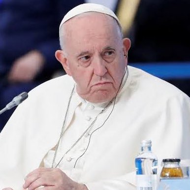 youcanbe6362's tweet photo. Papa Francisco é internado em hospital da Roma para tratar infecção respiratória. https://t.co/rTaYBwG6dO