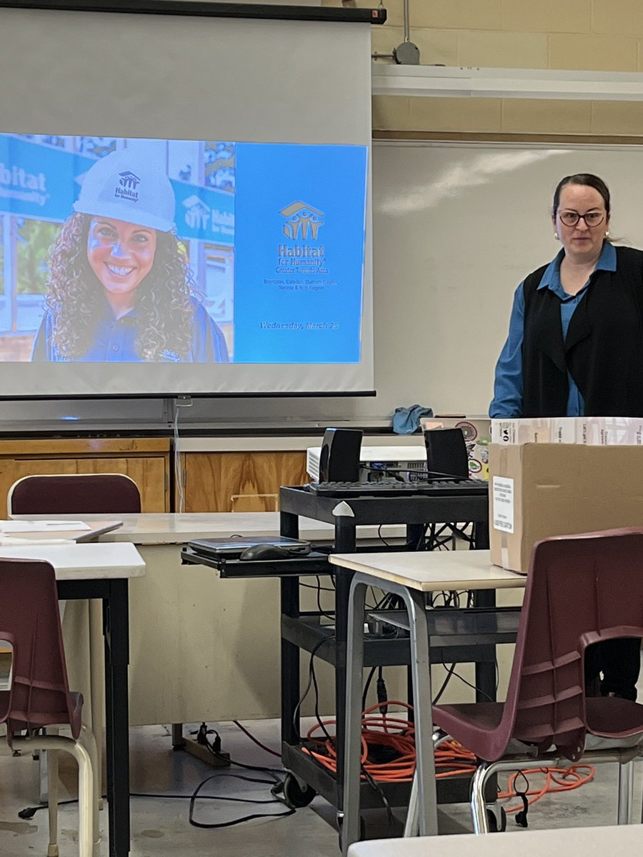pleasure to organize &amp; promote opportunities in the skilled trades by have our community partners attend Yorkdale SS to give presentations on their organizations.  @torontopolice @tps_cpeu @tpaca1 @cottonisabelle @thegoodguidesofficial @communityconnect.to @ctaont @habitatgta