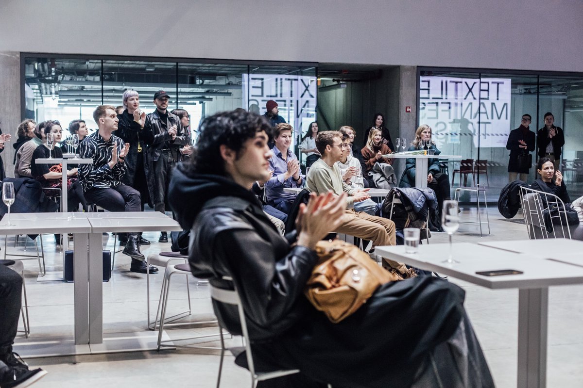 rob1mud's tweet photo. Together with Pavel Liška, we had the honour and pleasure to launch the international and interdisciplinary anthology #TEXTileManifestoes @UMPRUMKA in Prague.

Thank you for coming, have a good read and let's create #TEXTileManifestoes.

(Photos by @PepaDvoracek ) https://t.co/VNPK9ekTjc