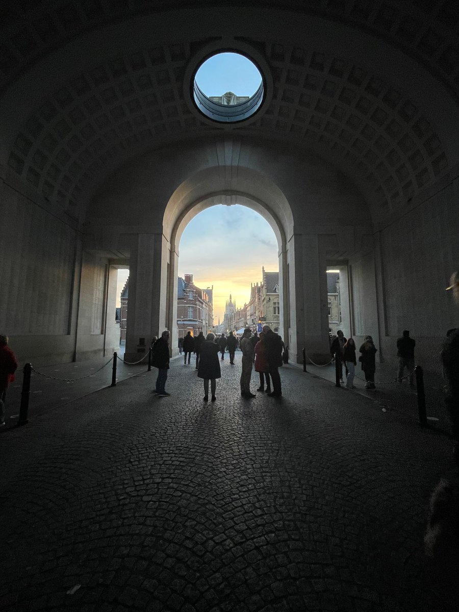 MrLargeRundle's tweet photo. Day 7 and we made it to Ypres, Belgium. Spent some time in the countryside of Flanders before taking in the Menin Gate ceremony #rockiesineurope https://t.co/JeiTLFItRw