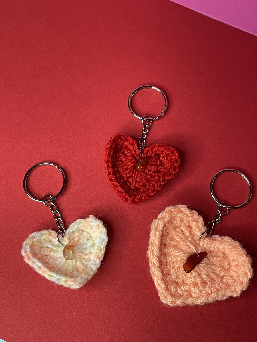 lilhookscrochet's tweet photo. How cute are our crystal crochet keyrings?!? 🔮♥️ https://t.co/YgAknfSbQZ