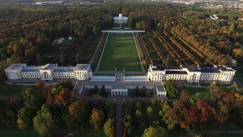 jaccocharite's tweet photo. Today I'm according our tradition say good night with the beauty of Russia, this time the Arkhangelskoye Estate.  

The Arkhangelskoye Estate is one of the most attractive places in the Moscow region, distinguished by its unparalleled beauty and unique atmosphere 
1/ https://t.co/DvZug3yx0W