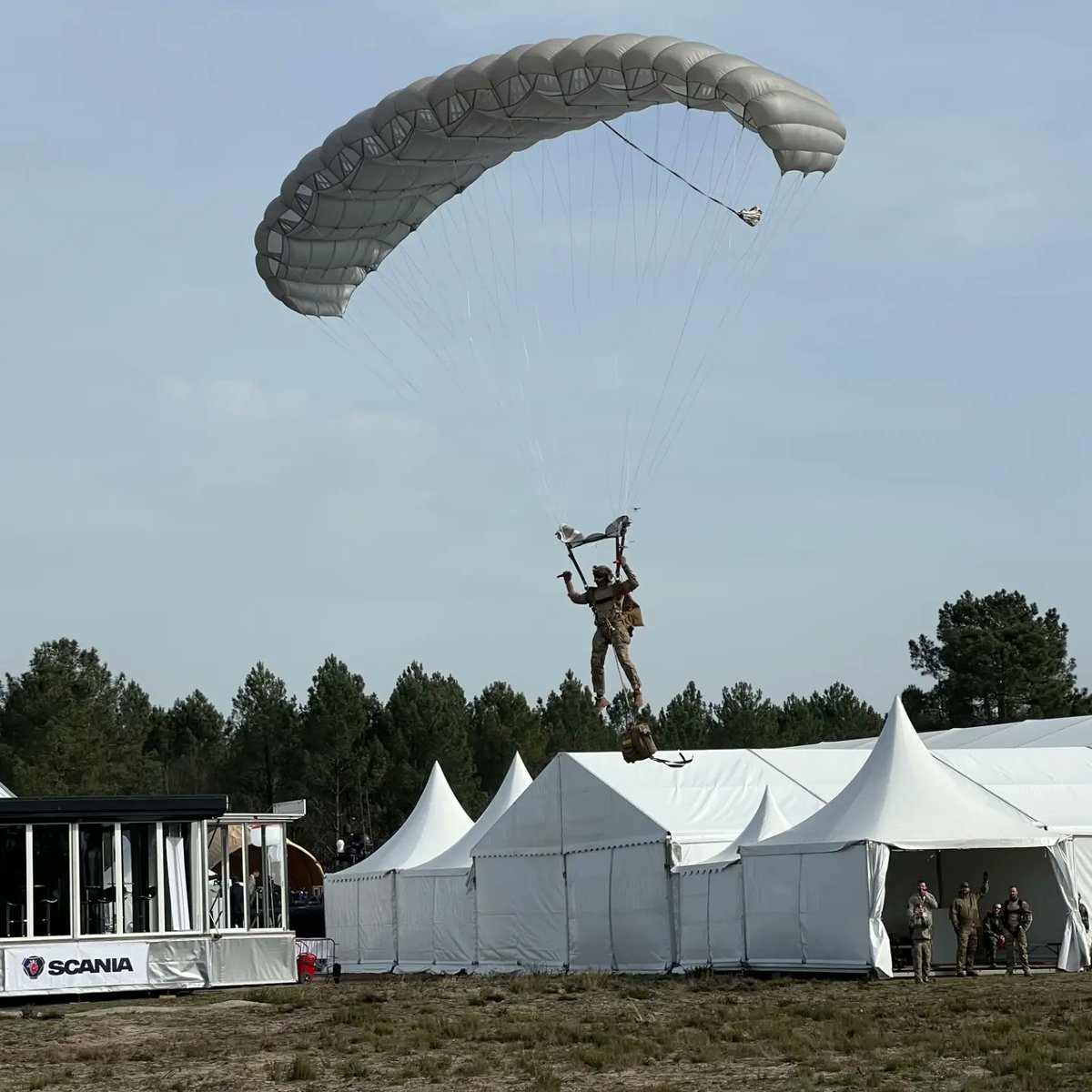 Airborne Systems tweet media