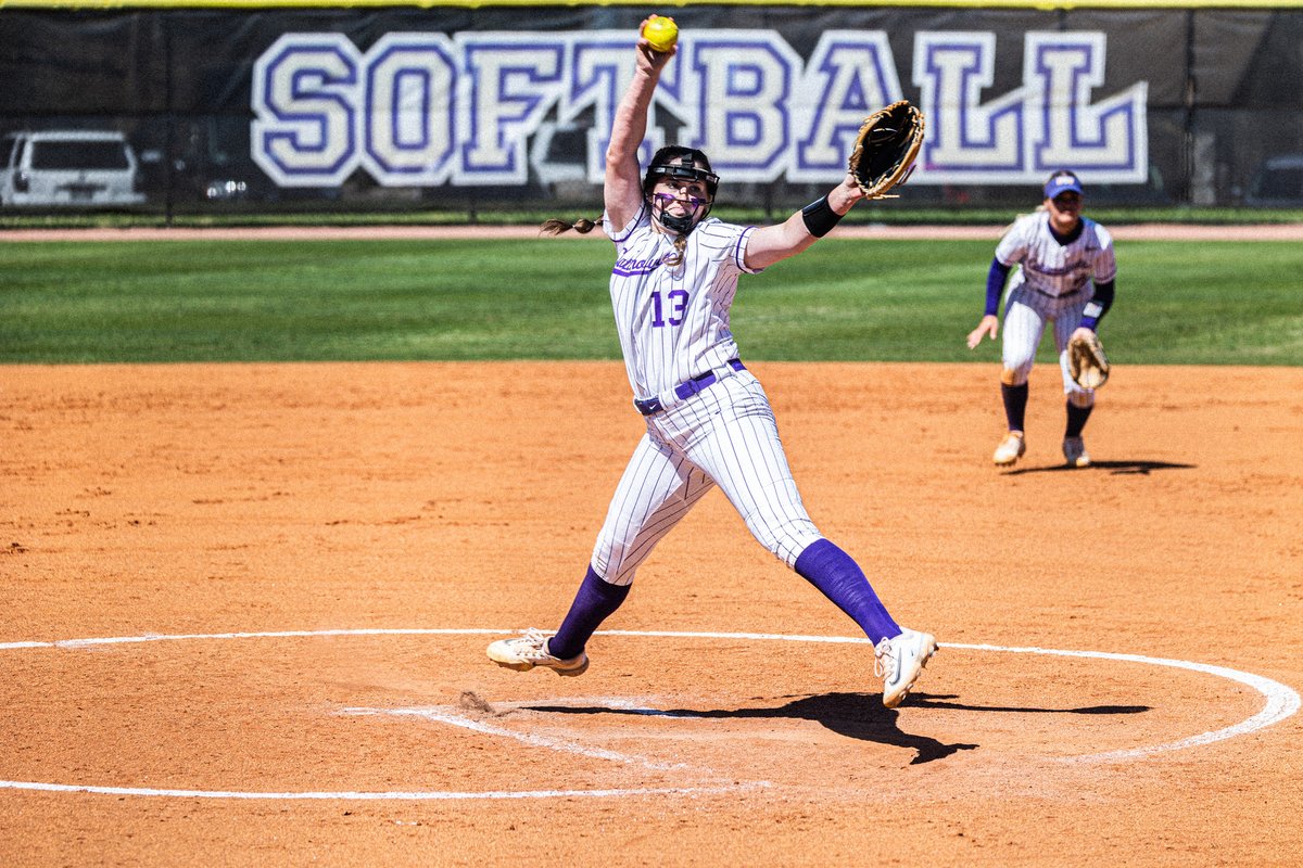 CatamountSB's tweet photo. Whee win first game! https://t.co/zbrY6Nr12K