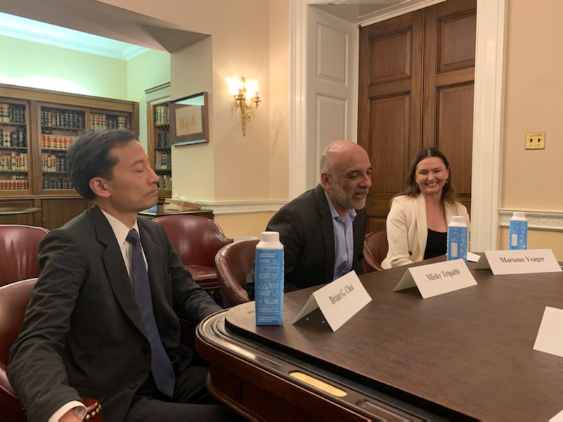 Friends of HL7 hosted a Hill briefing today, "Advancing Interoperability and Information Sharing to Improve Health and Health Care."

It was an engaging conversation and the panels consisted of Epic, <a href="/BPC_Bipartisan/">Bipartisan Policy Center</a>, <a href="/HealthInFocus/">Health in Focus</a>, <a href="/mickytripathi1/">micky tripathi</a>, <a href="/bchoimd/">Brian Choi, MD</a>, and <a href="/sequoiaproject/">The Sequoia Project</a>