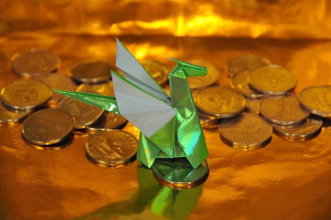 Aloha Dicey Family :) We are rocking an Oragami Dragon night this evening at 6:30 hosted by an awesome member of the community! Come on in, escape the cold, and make some cool dragons!