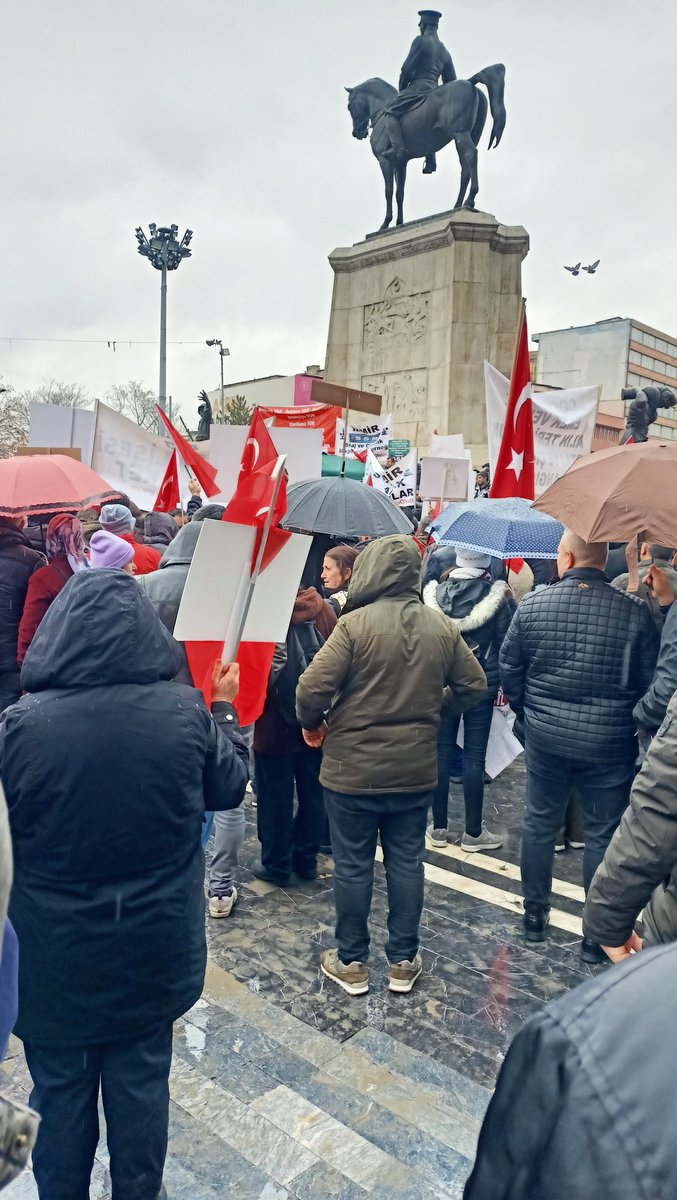 ersin_akcakavak's tweet photo. Staj ve çıraklık müjdeli haberler bekliyoruz #BeştepedenStajÇıksın https://t.co/ZarLFQbQSY