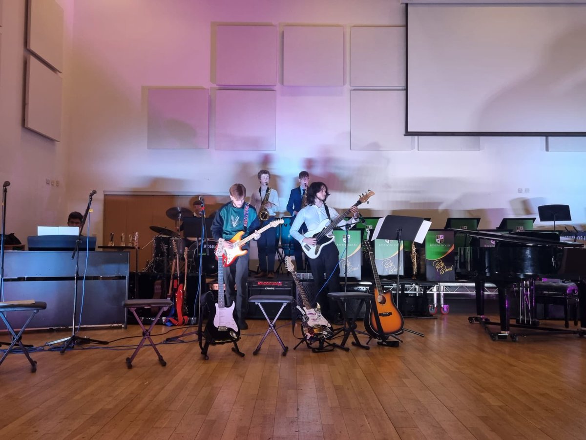 rw_school's tweet photo. #SpringConcert2023 https://t.co/UBFUzAD3Vm