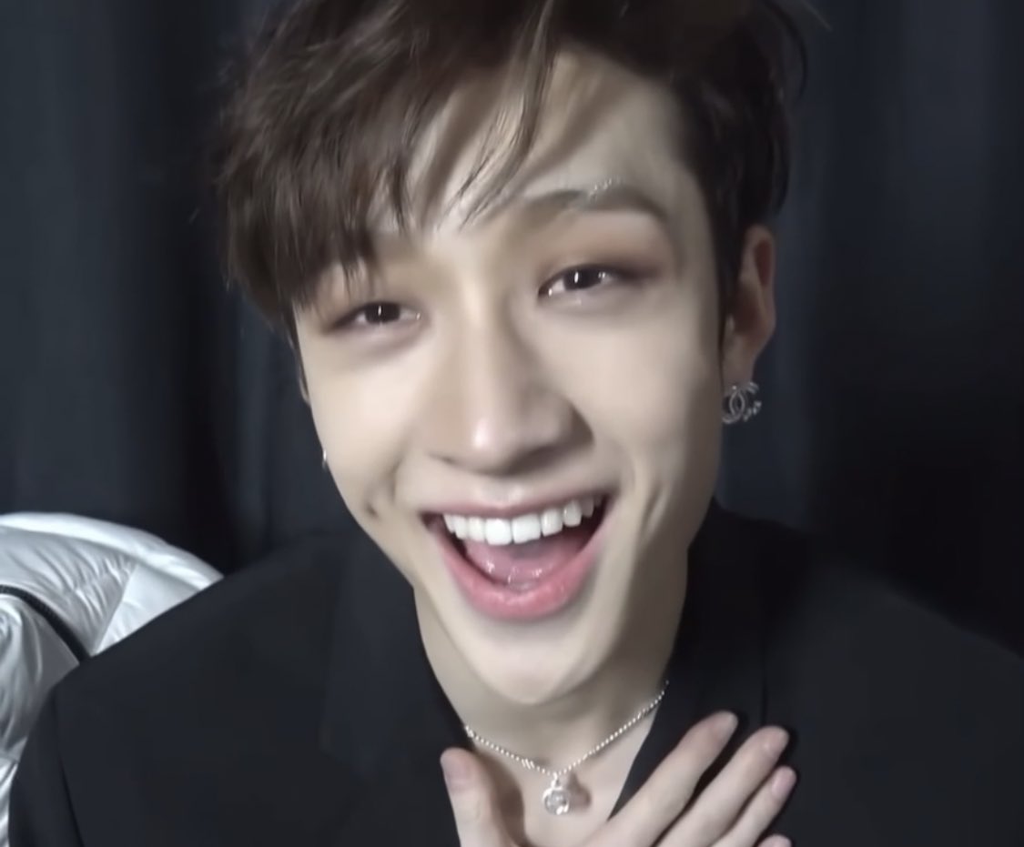 thankfulforchan's tweet photo. ive said this many times before but chan really has one of the most prettiest dimpled smile ive EVER seen in my life https://t.co/5XAAS0iv2h
