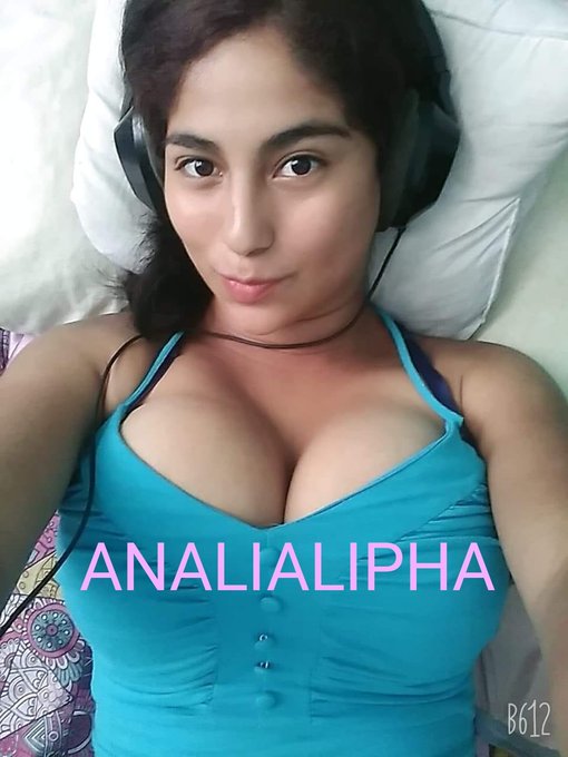 Dinámica de hoy bebes ??comenta aquí quien tiene una foto conmigo en la expo?
https://t.co/Mp31tWfdmk