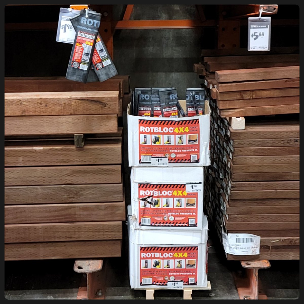 DemarcusPyles's tweet photo. Custom pallet  to make it fit.... https://t.co/lggOIHSg5h