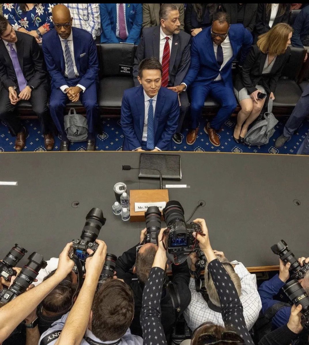 On Twitter When The PlayStation Party Gets Leaked on-twitter-when-the-playstation-party-gets-leaked